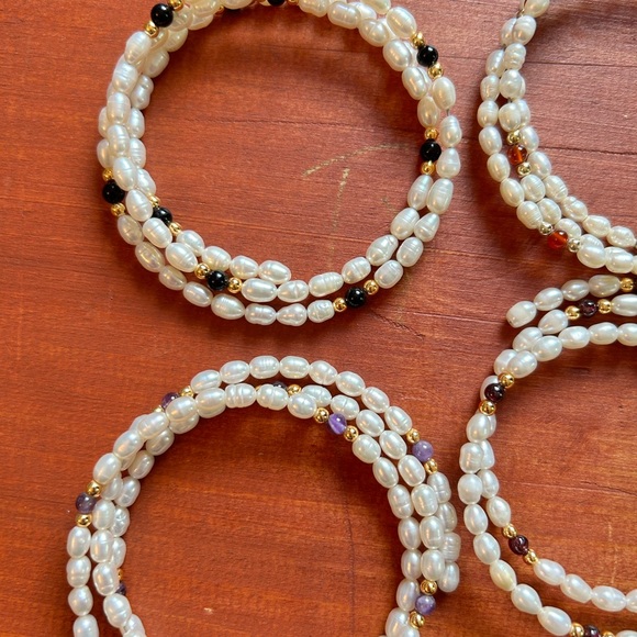 Freshwater pearl bracelets - Picture 4 of 6